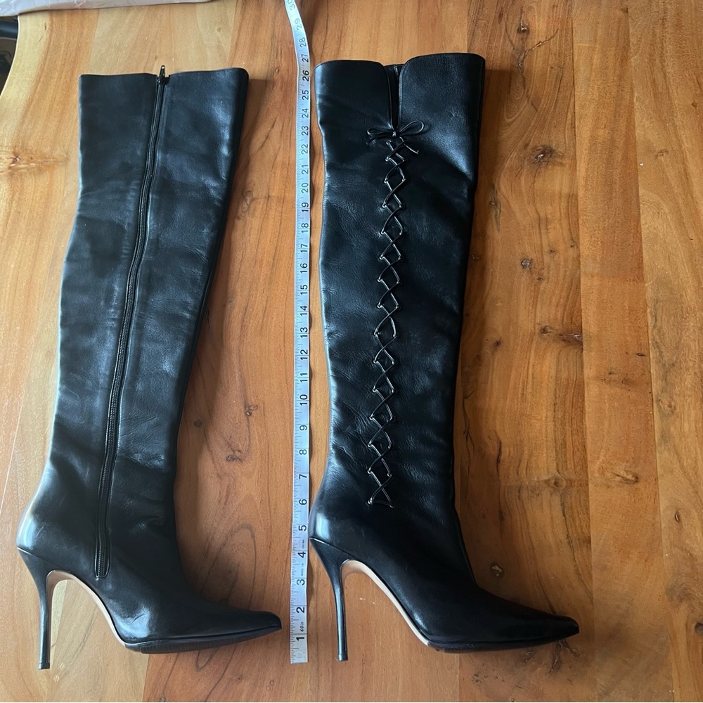Manolo Blahnik Over the Knee Black Leather Boots side lace details size 38.5 - Picture 7 of 10